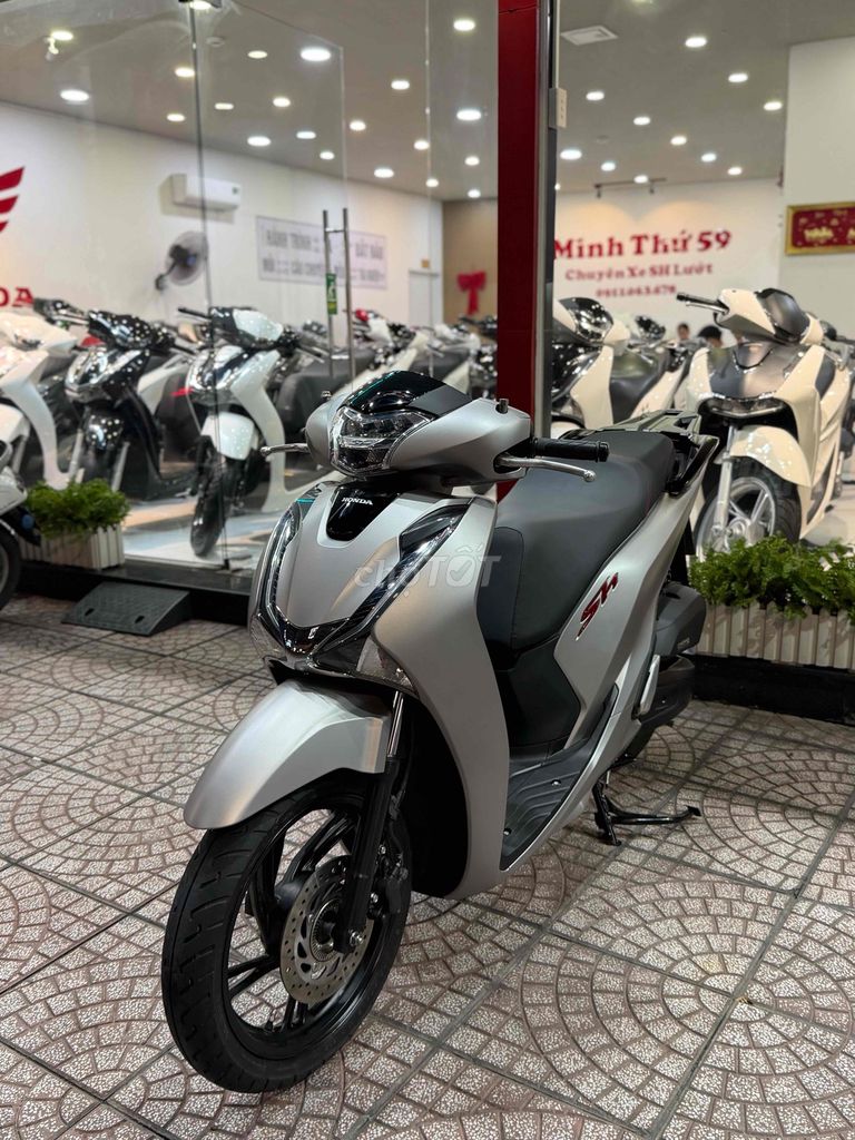 Honda SH150i ABS 2018 Серый 10 000 км