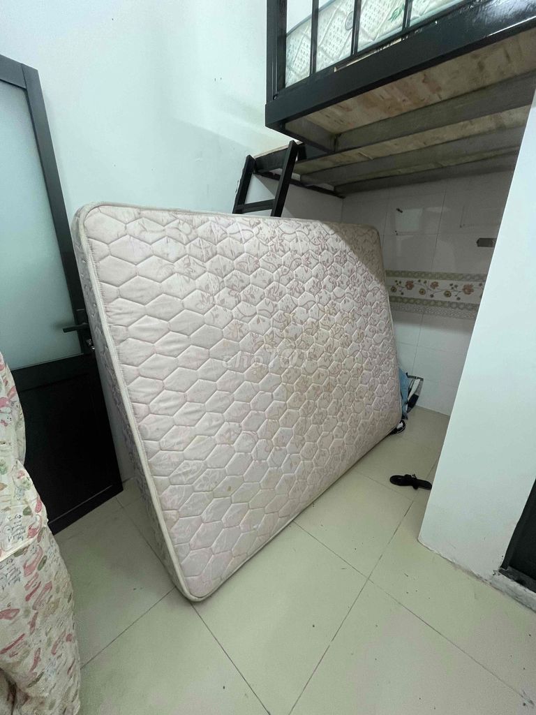 Nệm lò xo 1m6 x 2m Hồng nhạt. Mua bán Giường, chăn ga gối nệm tại Quận Bình Tân Tp Hồ Chí Minh được đăng bởi Sữa  hình 1
