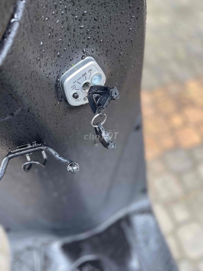 VinFast Evo 200 Grand 2025 bao biển số cho anh chi. Mua bán Xe điện tại Quận Thanh Khê Đà Nẵng được đăng bởi Mạnh hình 3