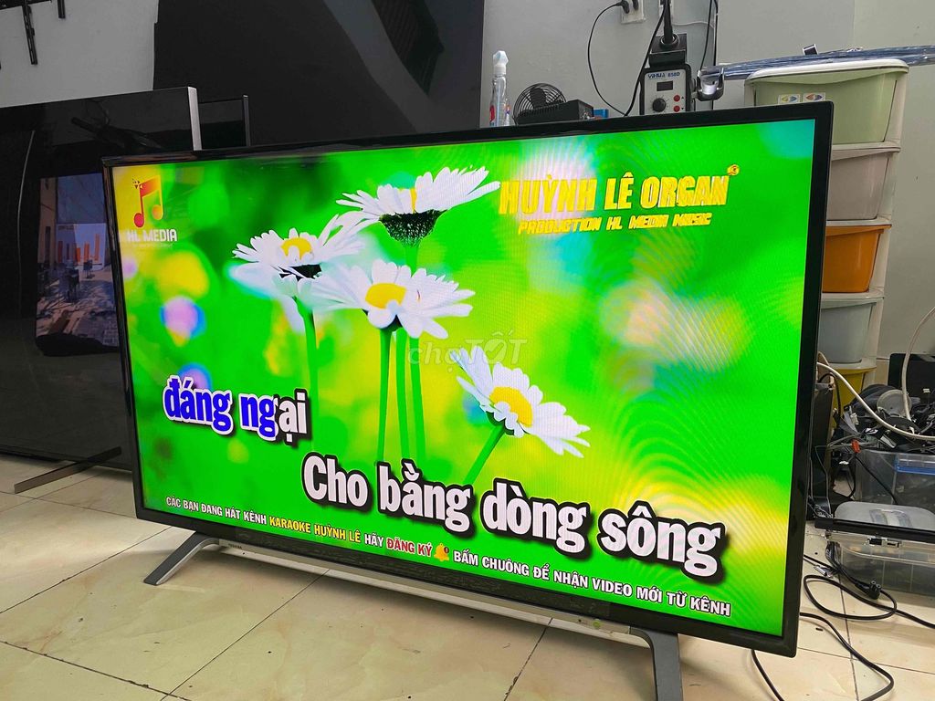 Tivi Toshiba 49 inch Đen. Mua bán Tivi, Âm thanh tại Quận Bình Tân Tp Hồ Chí Minh được đăng bởi Khánh Duy hình 1