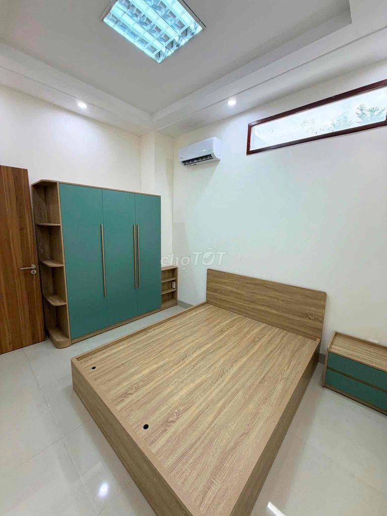 3-storey 5-bedroom townhouse on Trần Thánh Tông — photo 3