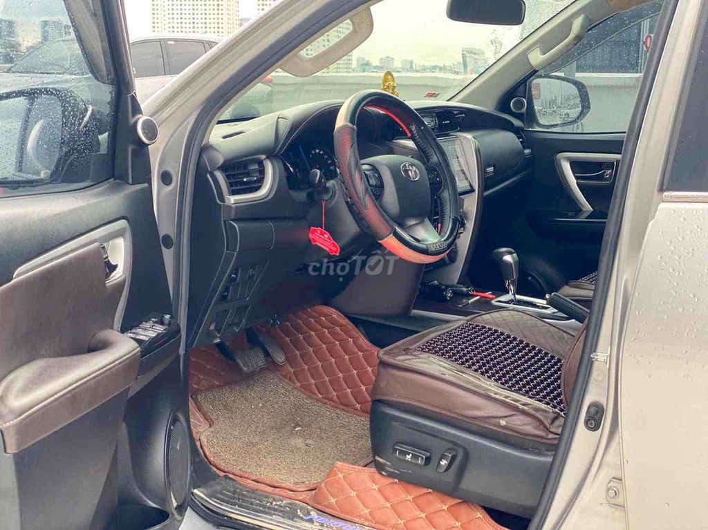 Toyota Fortuner 2018 2.7V 4x2 - 67000 km 7c tự đôn. Mua bán Ô tô tại Quận Bình Thạnh Tp Hồ Chí Minh được đăng bởi phuongneo hình 7