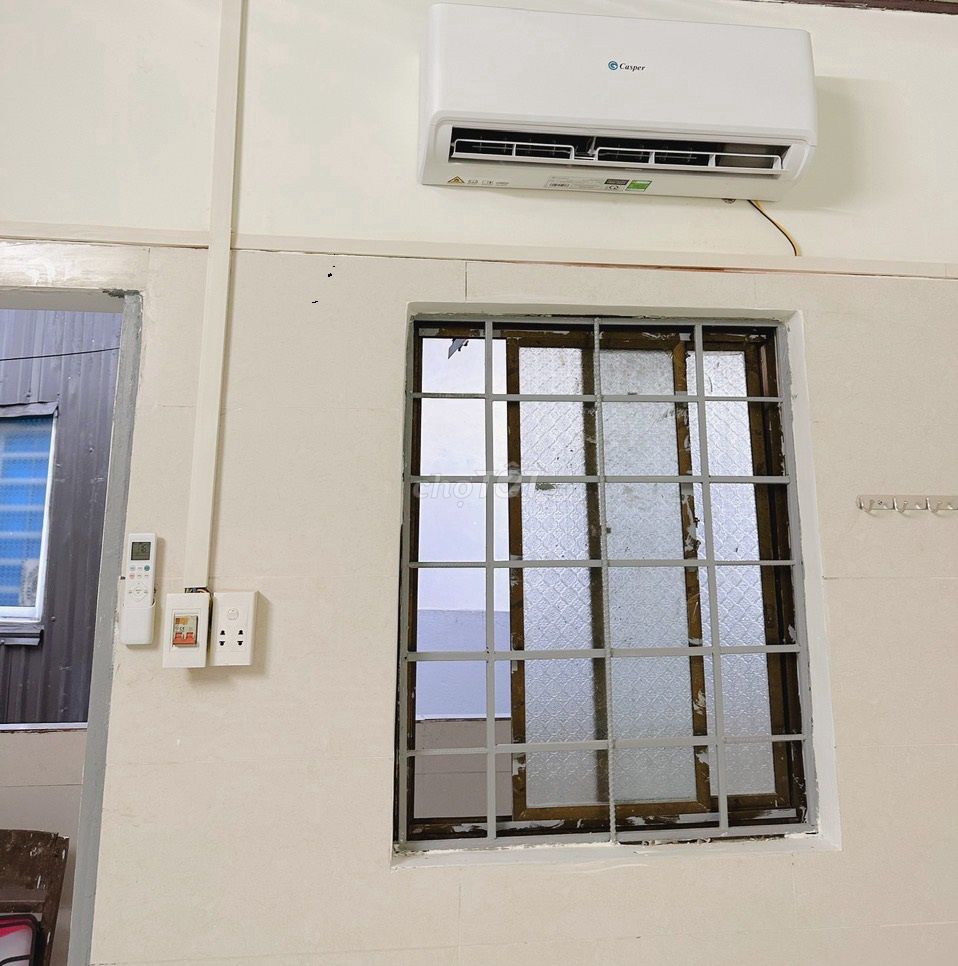 Clean 18 m² room with private bathroom off Trưng Nữ Vương — photo 3