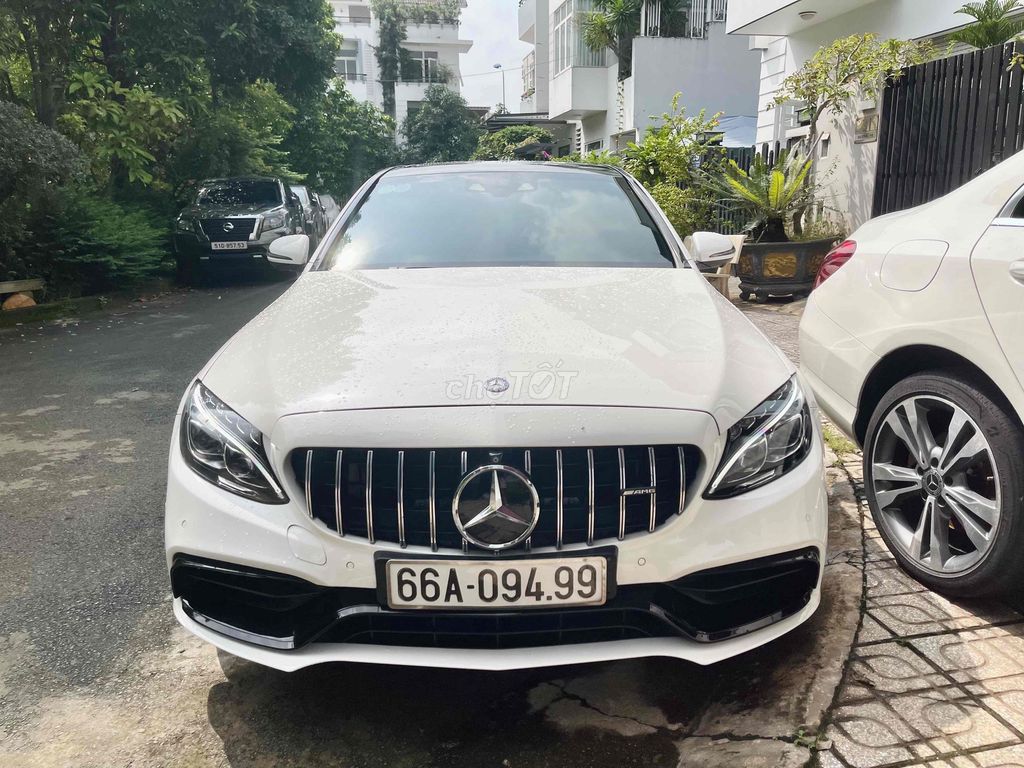 Mercedes C300 AMG 2015 1 chủ sử dụng từ đầu. Mua bán Ô tô tại Thành phố Thủ Đức Tp Hồ Chí Minh được đăng bởi Nguyễn Lê Hưng hình 1