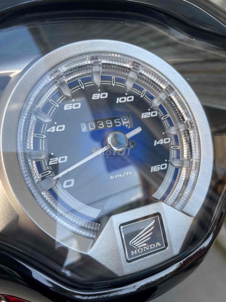 HONDA FUTURE LED FI ĐỎ ĐEN ZIN KENG NĂM 2024. Mua bán Xe máy tại Thành phố Châu Đốc An Giang được đăng bởi Phan Văn Thuận hình 8