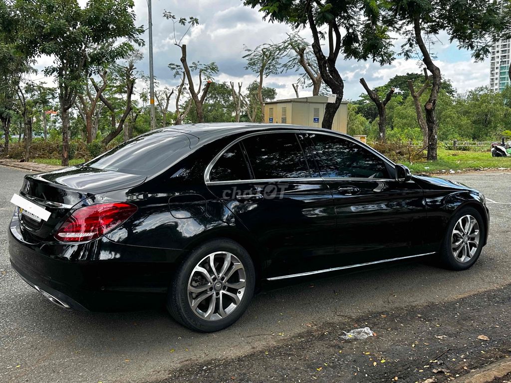 Mercedes Benz C Class 2015 C200 - 89101 km. Mua bán Ô tô tại Quận 7 Tp Hồ Chí Minh được đăng bởi Thông Sport  hình 4