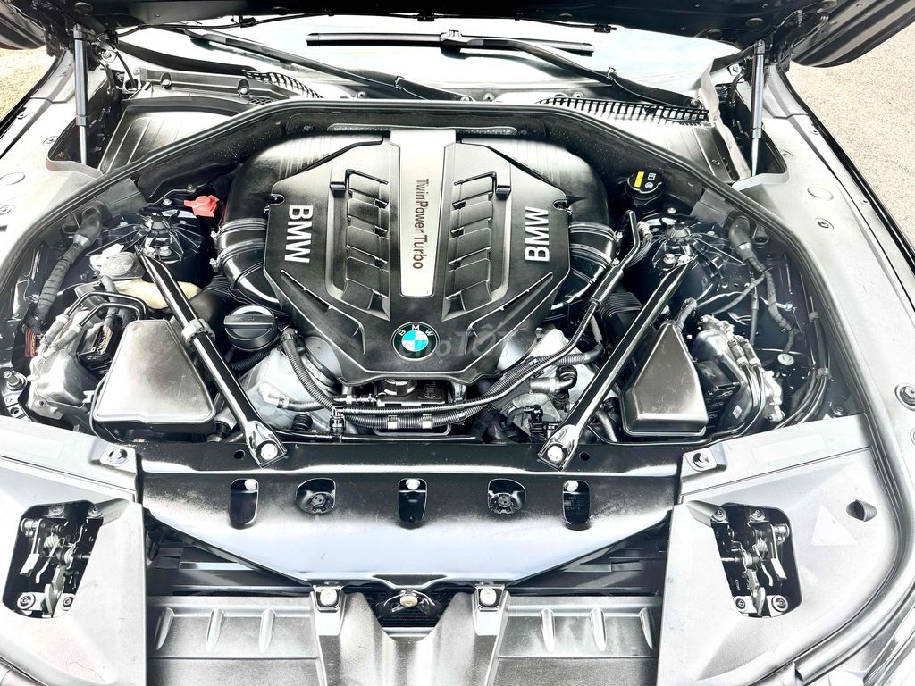 BMW 7 Series 750Li - LCi - V8-4.4L- 2bitubos -2015. Mua bán Ô tô tại Quận Long Biên Hà Nội được đăng bởi Long hình 20