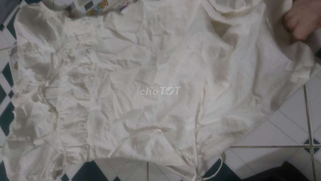 Thanh lý váy trắng siêu xinh siêu dễ thương