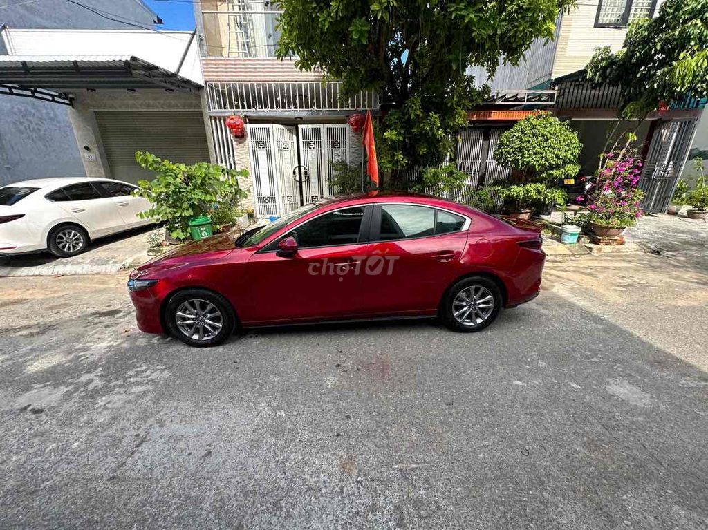 Mazda 3 2023 1.5L Luxury - 18000 km. Mua bán Ô tô tại Quận Thanh Khê Đà Nẵng được đăng bởi Tin hình 1