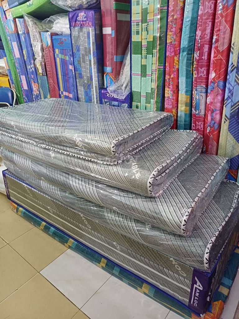 NỆM TOPPER CAO SU CUỘN GỌN FREE SHIP . Mua bán Giường, chăn ga gối nệm tại Quận Tân Phú Tp Hồ Chí Minh được đăng bởi KHO NỆM TỔNG HỢP HCM hình 1