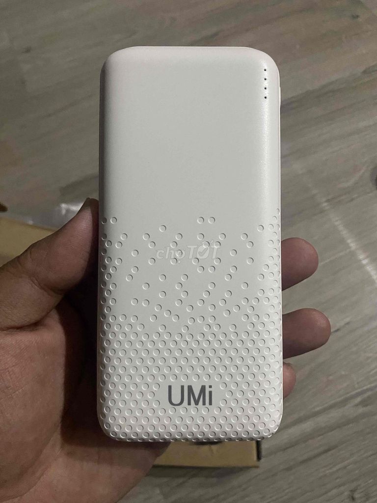 Sạc dự phòng UMi 20.000mAh Trắng. Mua bán Phụ kiện (Màn hình, Chuột...) tại Huyện Trảng Bom Đồng Nai được đăng bởi Bình Phan hình 1