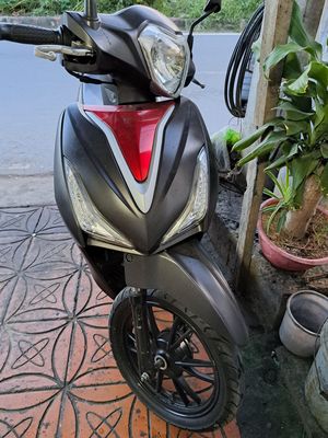 Xe Kymco candy 50cc màu đen đi 33000km. Mua bán Xe máy tại Quận Ninh Kiều Cần Thơ được đăng bởi Hào