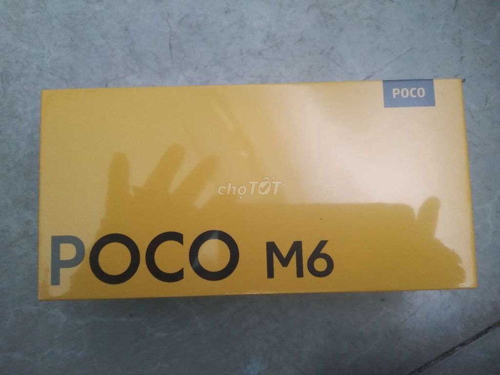 Xiaomi POCO M6 128GB Bạc. Mua bán Điện thoại tại Quận 4 Tp Hồ Chí Minh được đăng bởi ROMA hình 1