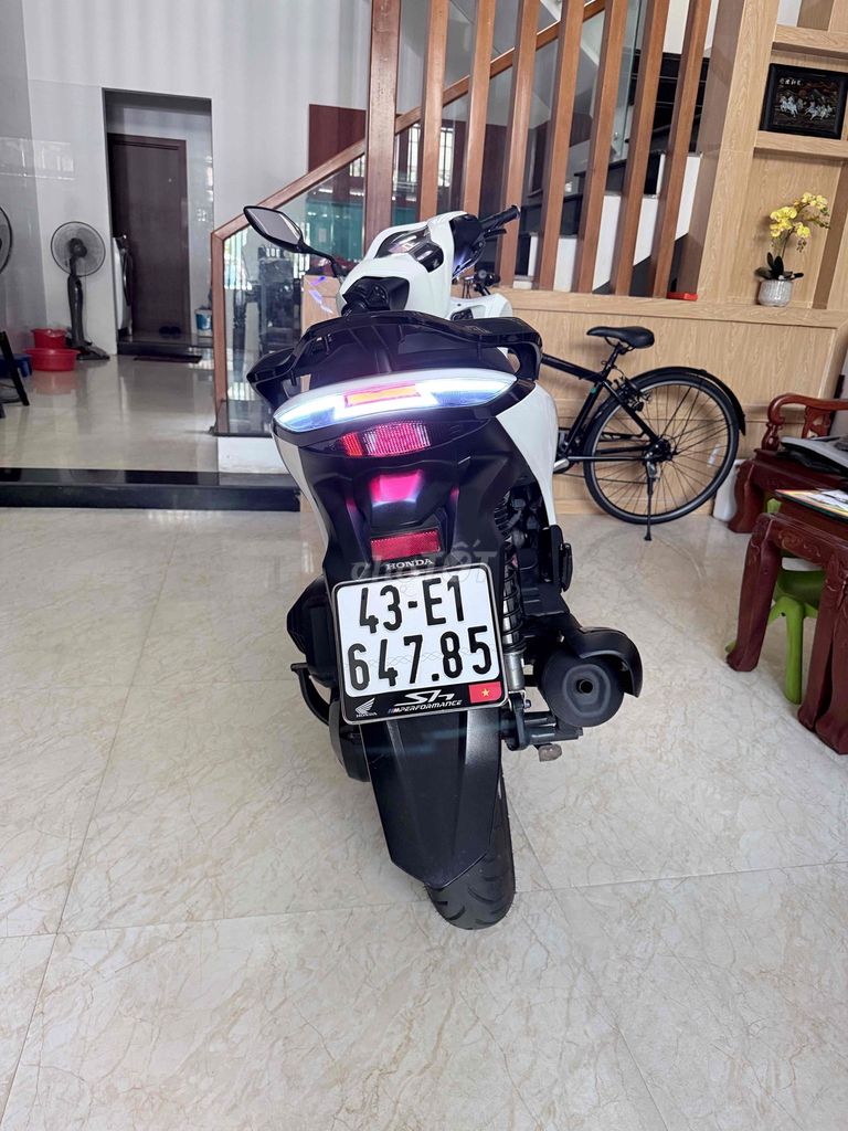 Honda SH 125 2022 Trắng