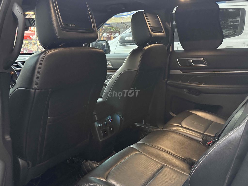 Explorer 2019 dki 2020 Bảo hành đến 12/2026. Mua bán Ô tô tại Quận Tân Bình Tp Hồ Chí Minh được đăng bởi FORD PHỔ QUANG XE CŨ hình 10