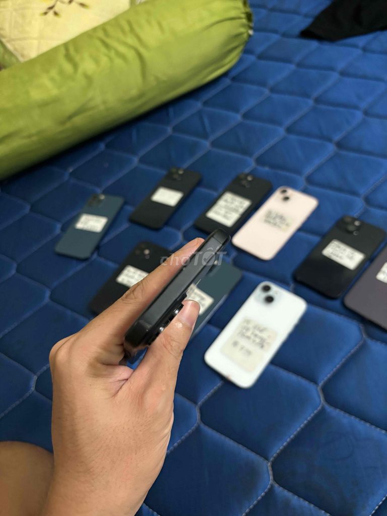 iPhone 15 Lock EID 128GB Đen. Mua bán Điện thoại tại Quận Gò Vấp Tp Hồ Chí Minh được đăng bởi Quảng Phạm Mua Iphone Lock và QT  HCM hình 1