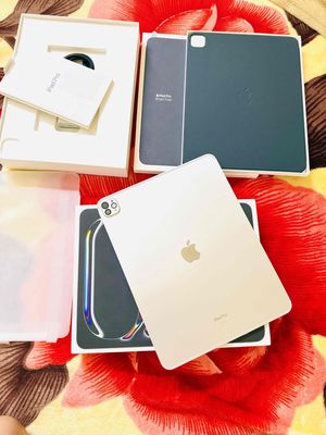 iPad Pro M4-13 inch 512gb Wi-Fi 5G sim lướt sạc 7L. Mua bán Máy tính bảng tại Quận Ninh Kiều Cần Thơ được đăng bởi Quang Thanh Apple Store