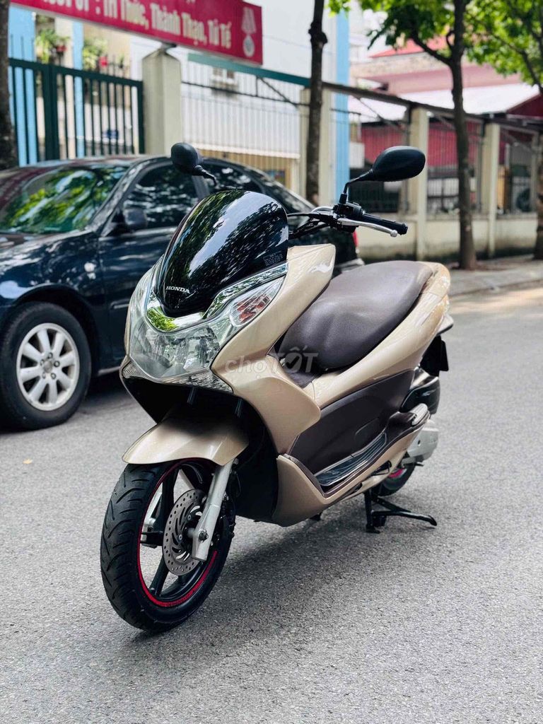Pcx 125fi máy zin 100% 1 chủ đại chất 29F / 063.62. Mua bán Xe máy tại Quận Cầu Giấy Hà Nội được đăng bởi nguyễn bích thuỷ hình 2