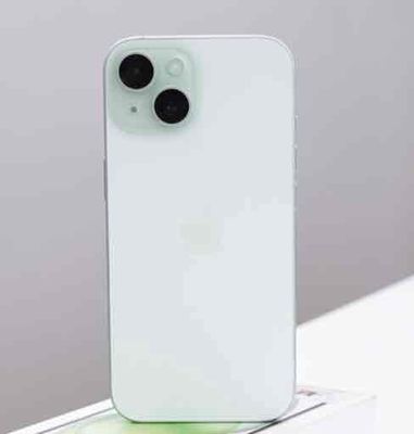 Apple iPhone 15 128GB Xanh lá Đã sử dụng