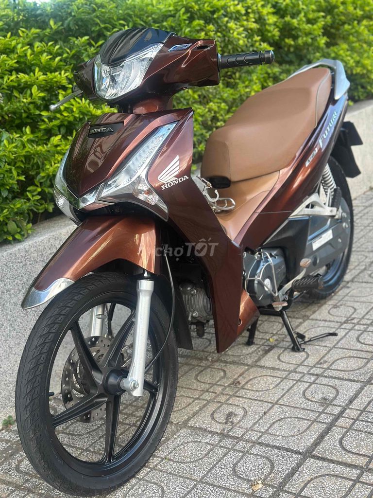 Future Led 125 Fi 2020 Nâu vàng đồng mới 80% 9 chủ. Mua bán Xe máy tại Thành phố Thủ Đức Tp Hồ Chí Minh được đăng bởi Xe Máy Sơn Thủ Đức hình 2