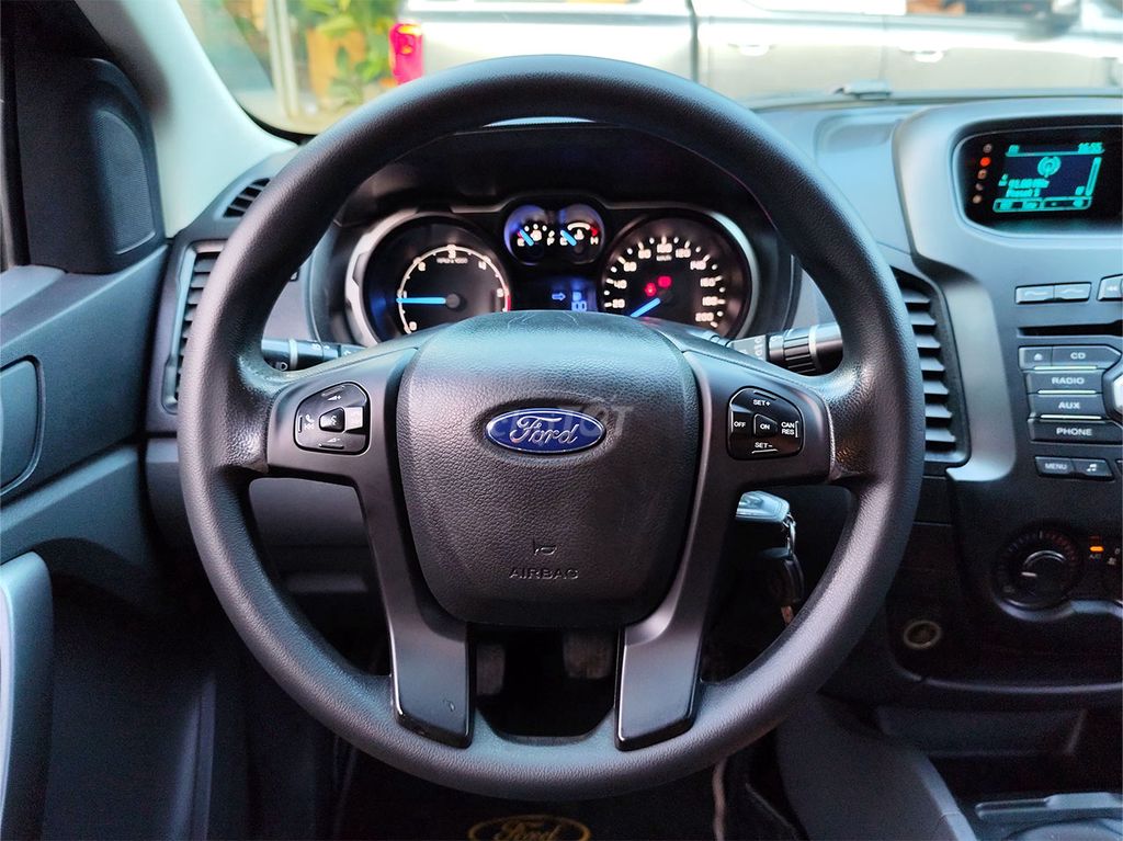 Ford Ranger 2017 XLS 2.2L 4x2 MT - 0 km. Mua bán Ô tô tại Quận 12 Tp Hồ Chí Minh được đăng bởi Xe Đẹp Minh Khôi hình 8