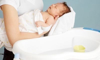 Tuyển Cô Chăm Bé Sơ Sinh Làm Ở Lại Hoặc Đi Về