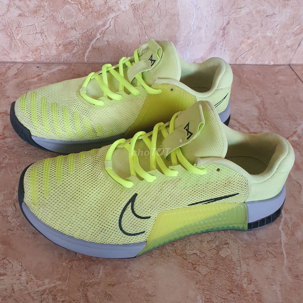 Giày thể thao Nike chính hãng sz42. Mua bán Giày dép tại Quận Ngô Quyền Hải Phòng được đăng bởi Khanh Quoc hình 1