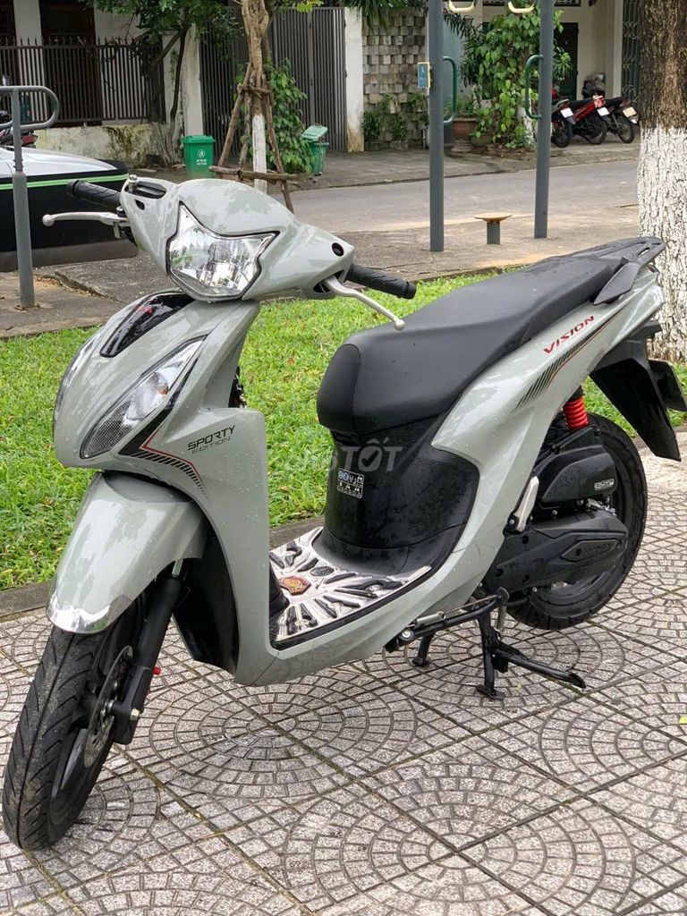 Honda vision 2024 1000km bs 43 có trả góp trao đổi