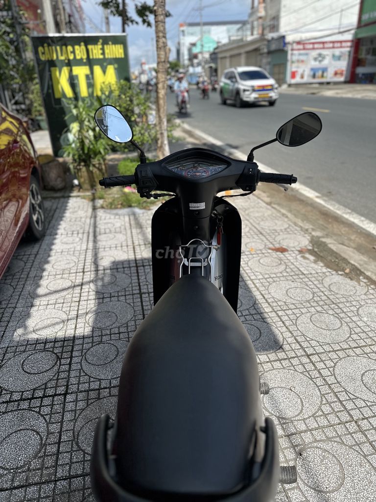 wave 100 siêu hiếm 2015 máy zin êm. Mua bán Xe máy tại Thành phố Rạch Giá Kiên Giang được đăng bởi lâm thuần hình 4