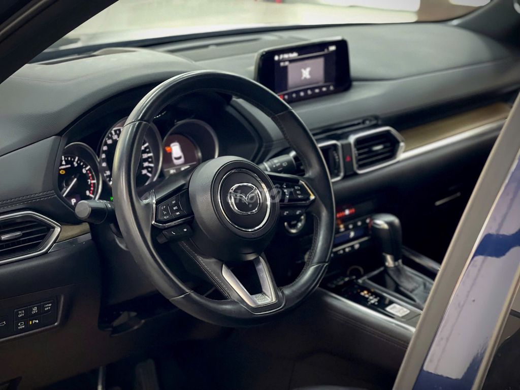 Mazda CX 8 Premium AWD 2020 - 40000 km. Mua bán Ô tô tại Quận 7 Tp Hồ Chí Minh được đăng bởi Kim Ngân Xe Lướt hình 6