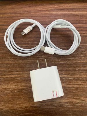 Em cần tiền bán gấp bộ sạc nhanh iPhone 199k tặng. Mua bán Phụ kiện (Màn hình, Chuột...) tại Thành phố Biên Hòa Đồng Nai được đăng bởi Tân Phùng