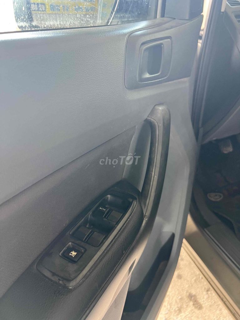 Ford Ranger 2015 XLT 2.2 4X4 MT - 160000 km. Mua bán Ô tô tại Thị xã Tân Uyên Bình Dương được đăng bởi oto bay quynh  hình 14
