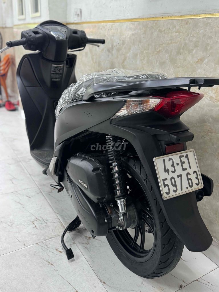 SH 150 khoa ga đời 2016 đen mù 43E1-597.63. Mua bán Xe máy tại Quận Sơn Trà Đà Nẵng được đăng bởi Minh Dũng bán trả góp 136 vân đồn  hình 3