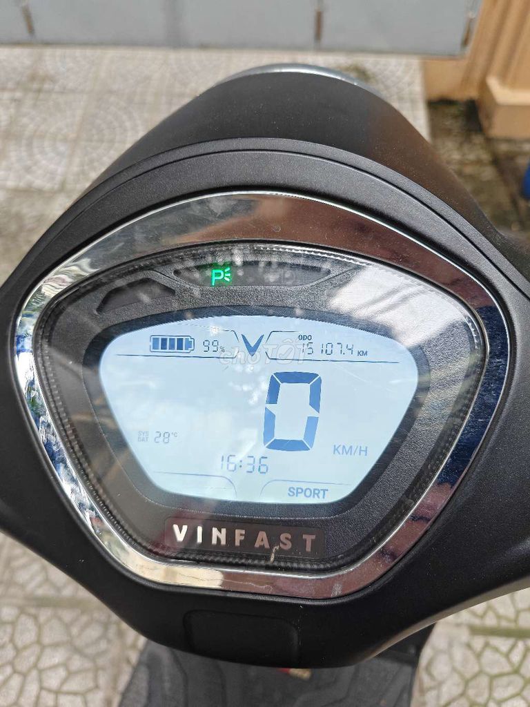 Электроскутер VinFast Evo 200 Черный 15107 км
