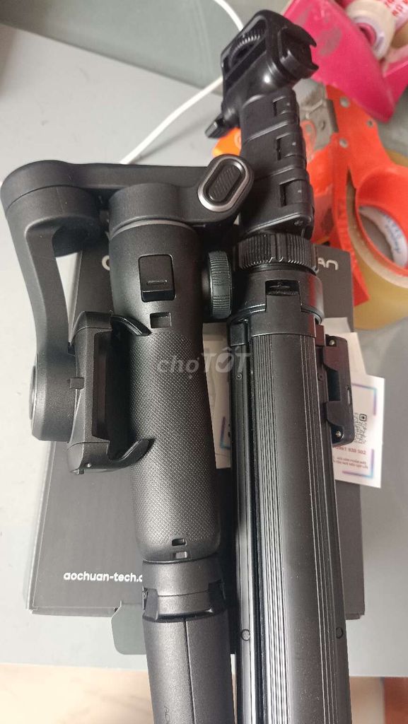 Gimbal Aochuan Smart V8 Đen + Tripod 91666. Mua bán Phụ kiện (Màn hình, Chuột...) tại Quận Bình Thạnh Tp Hồ Chí Minh được đăng bởi Như Hùng Vũ Phát hình 1