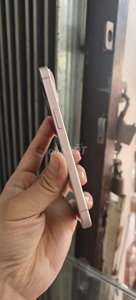 Apple iPhone 15 128GB Hồng. Mua bán Điện thoại tại Thành phố Trà Vinh Trà Vinh được đăng bởi thinh đat hình 1