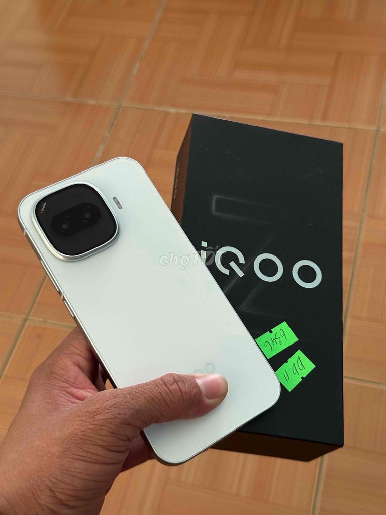 iQOO Z11 Turbo 12/256GB Trắng fullbox cần bán. Mua bán Điện thoại tại Thành phố Thủ Dầu Một Bình Dương được đăng bởi Hoàng hải hình 1