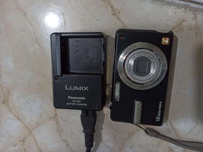 Máy ảnh LUMIX DMC-F3 bị lỗi