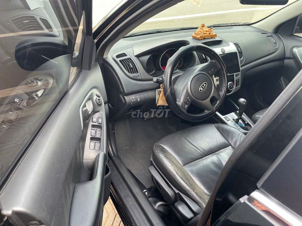 Kia Forte 2009 SLi 1.6 AT - 18000 km. Mua bán Ô tô tại Huyện Chư Păh Gia Lai được đăng bởi Hai Nguyen Manh hình 1