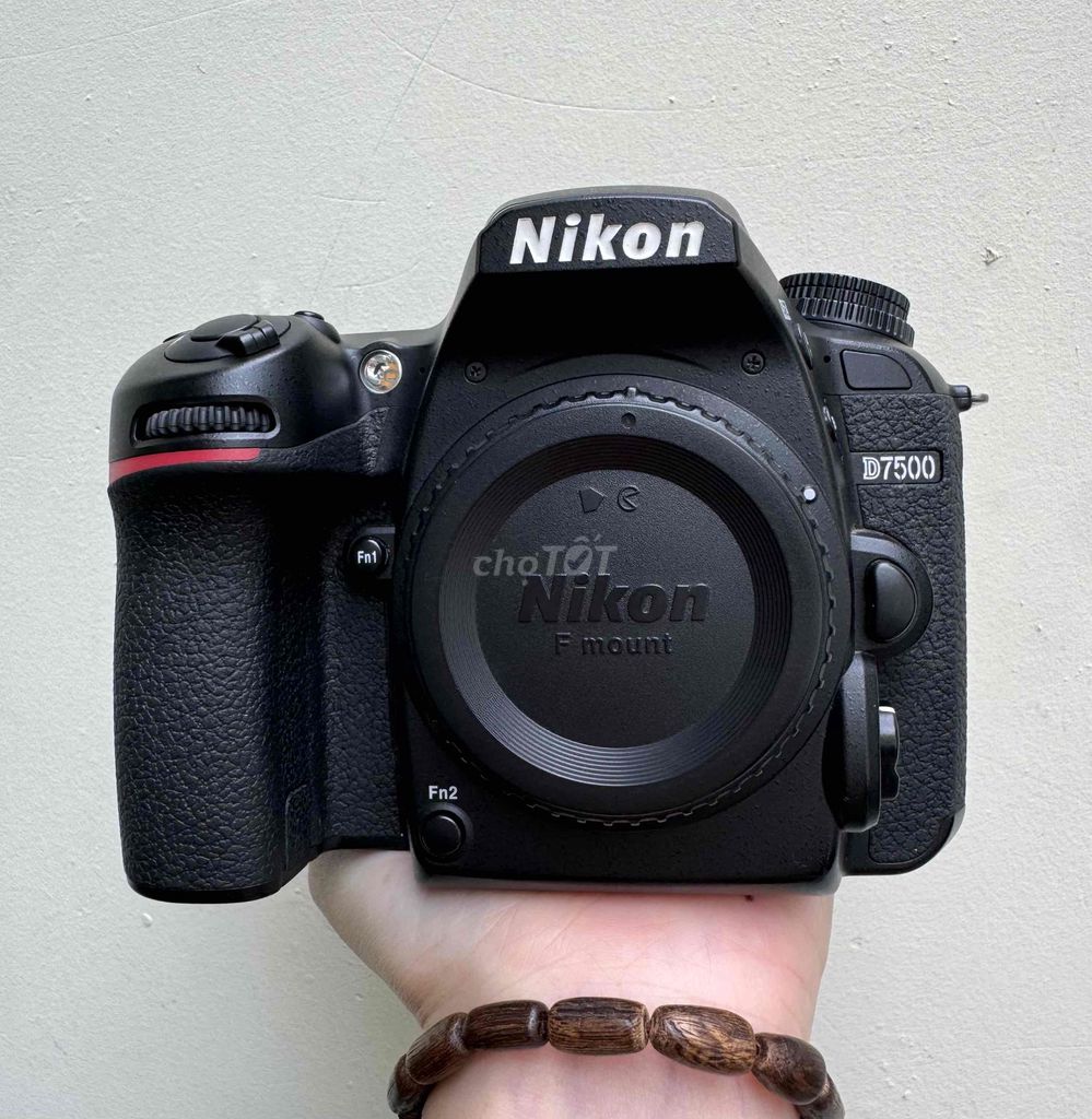 Nikon D7500 chính hãng Vic đẹp zin .. Mua bán Máy ảnh, Máy quay tại Quận Bình Thạnh Tp Hồ Chí Minh được đăng bởi Teresa hình 1