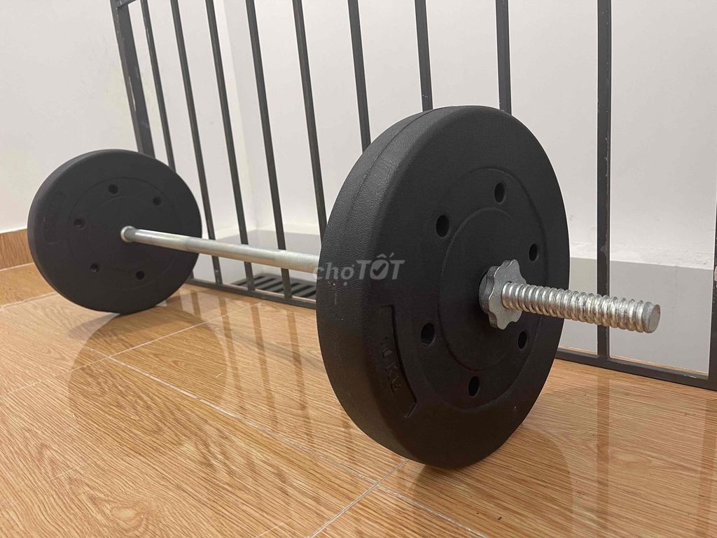 Bộ tạ đòn và 2 bánh tạ 20kg - giá tốt. Mua bán Đồ thể thao, Dã ngoại tại Huyện Nhà Bè Tp Hồ Chí Minh được đăng bởi Phạm Nguyên Vũ hình 1