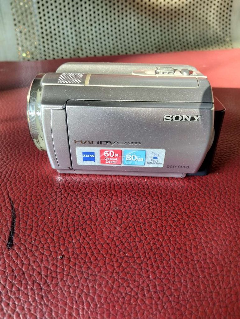 Máy quay phim Sony DCR-SR68 Xám. Mua bán Máy ảnh, Máy quay tại Huyện Bình Chánh Tp Hồ Chí Minh được đăng bởi chuyên bán đồ  hình 1