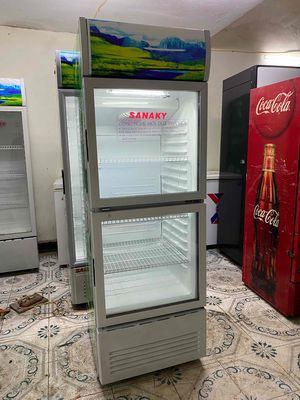 thanh lý tủ mát 300 lit. Mua bán Tủ lạnh tại Quận Hoàng Mai Hà Nội được đăng bởi lê bảo mạnh