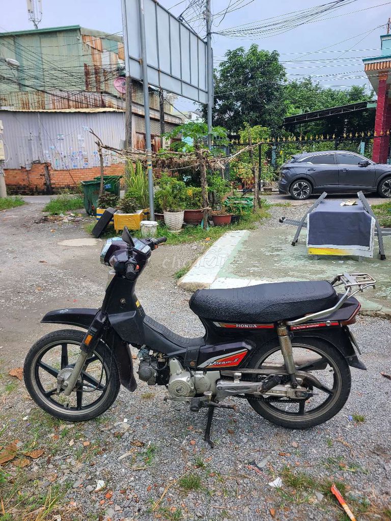 Dream Hàn Quốc ngon êm. Mua bán Xe máy tại Thành phố Thủ Dầu Một Bình Dương được đăng bởi Vấn Đàm hình 1