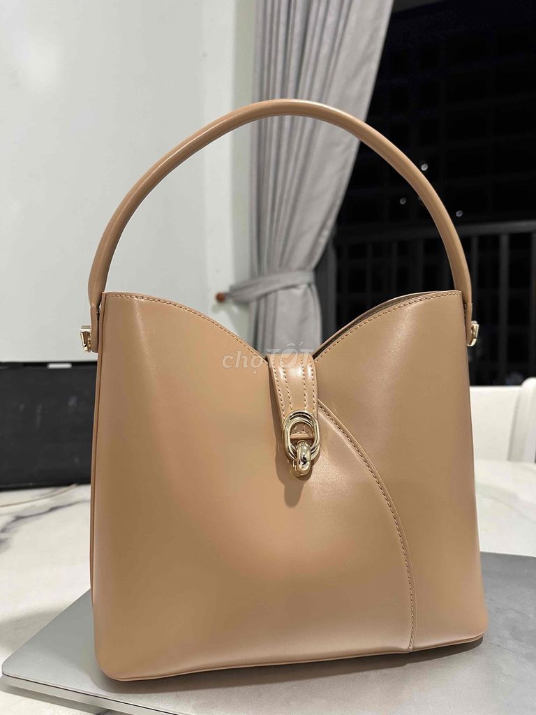 [Chính hãng] Túi xách Vascara màu nâu mới 100%. Mua bán Túi xách tại Quận 7 Tp Hồ Chí Minh được đăng bởi Mai Văn Ánh hình 1