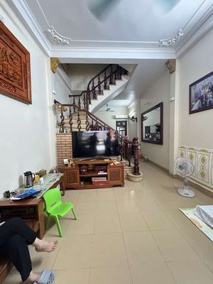 NHÀ XÃ ĐÀN. ÔTÔ ĐỖ CỬA. 58M2 5TÂNG THANG MÁY. CỰC HIẾM. Mua bán nhà ở tại Quận Đống Đa Hà Nội được đăng bởi them Quach