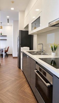 Аренда · 2 комн. · 74 м² · Quận 1, ул. Tôn Đức Thắng