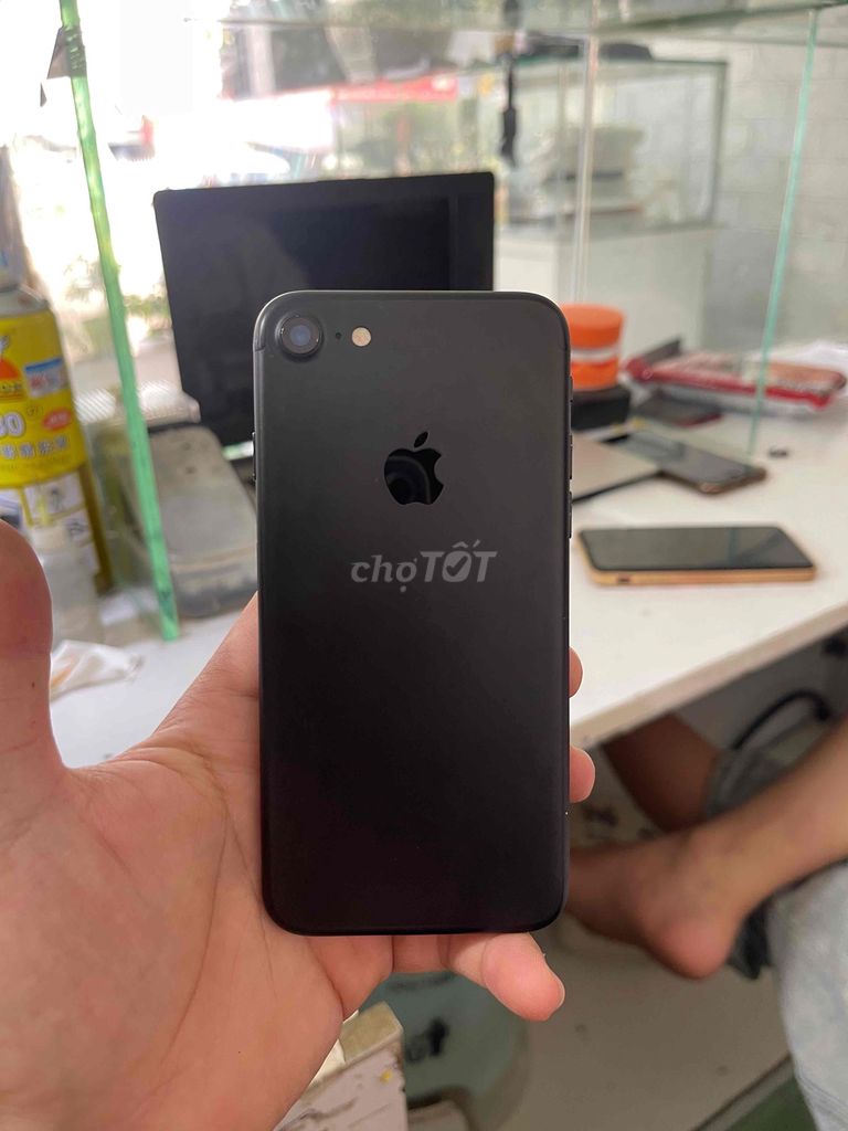 iPhone 7 32GB Đen Đã sử dụng. Mua bán Điện thoại tại Thị xã Bến Cát Bình Dương được đăng bởi mua bán bao đổi  hình 1