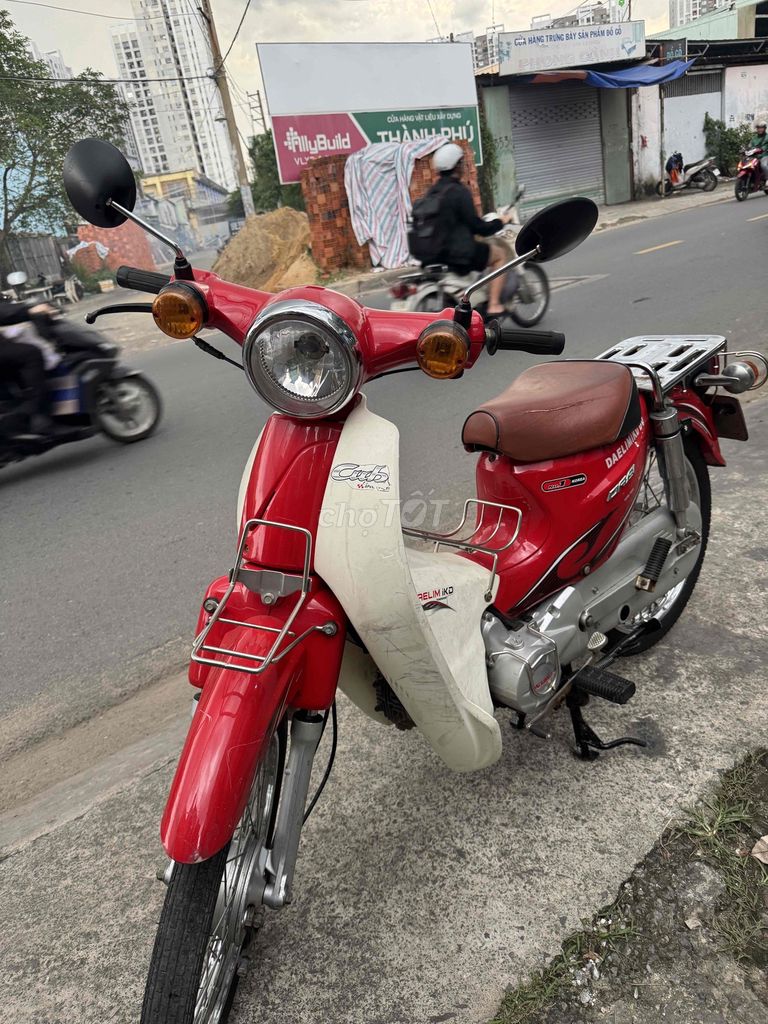 Xe máy Cúp 50cc Đỏ Trắng. Mua bán Xe máy tại Quận Tân Phú Tp Hồ Chí Minh được đăng bởi Anh thành hình 1