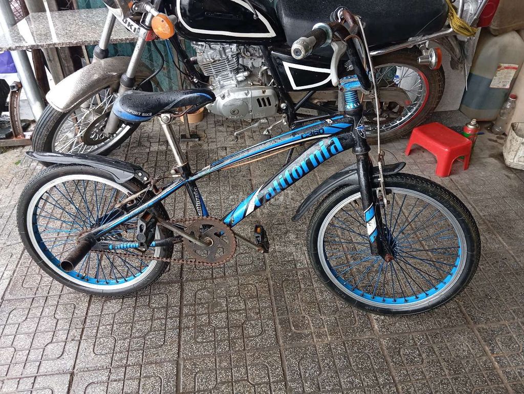 Xe đapn cho các bạn học sinh. Mua bán Xe đạp tại Thị xã Hương Trà Thừa Thiên Huế được đăng bởi Mr Khoa hình 2